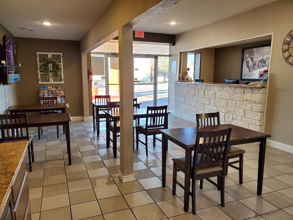 Hotel Super 8 By Wyndham Abilene North Exterior foto